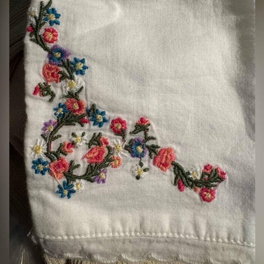 FREE PEOPLE Dipped In Floral Cardi Top - Picture 12 of 13